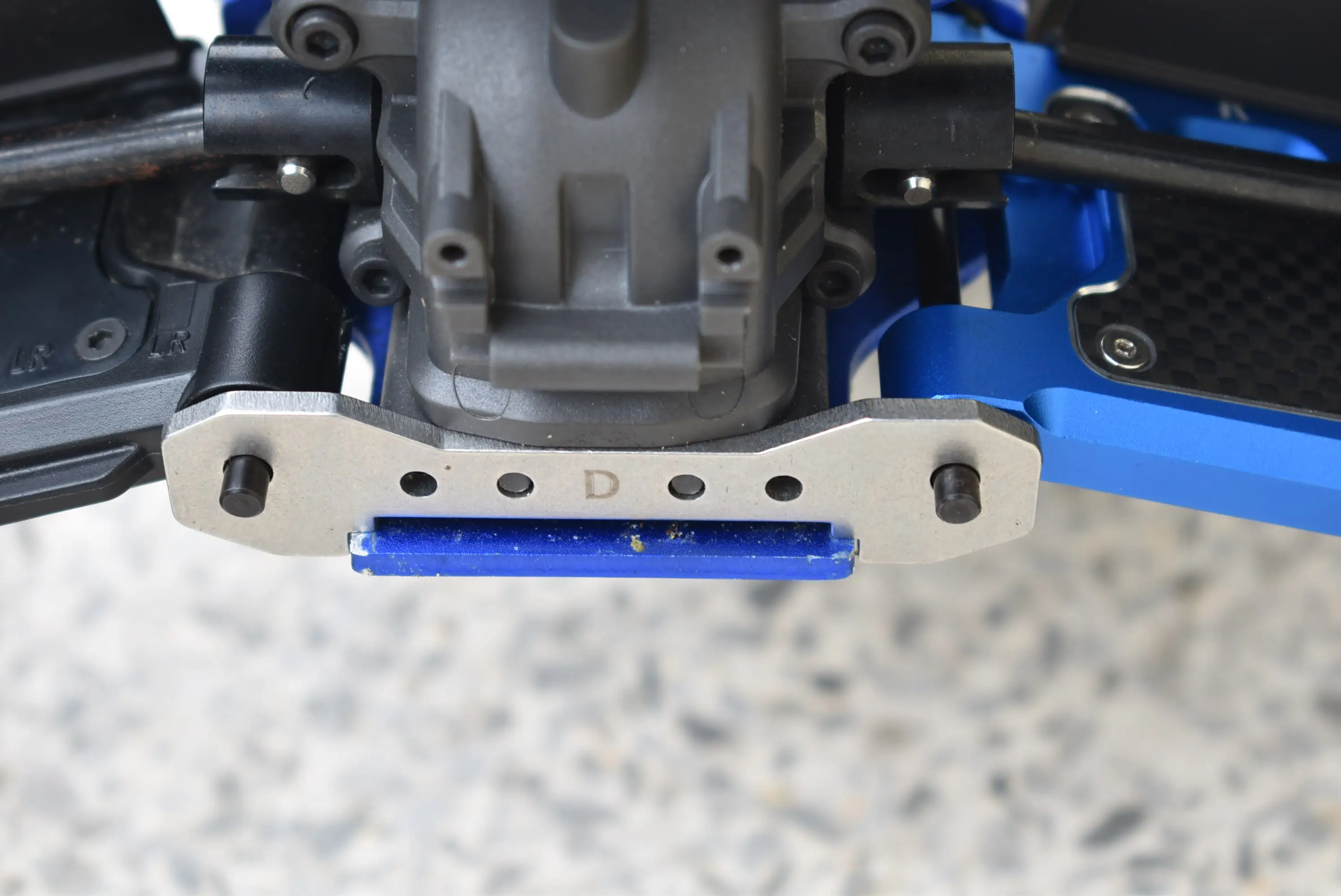 GPM TRAXXAS 1/8 Sledge For Stainless Steel Front Or Rear Lower Bulkhead Tie Bar