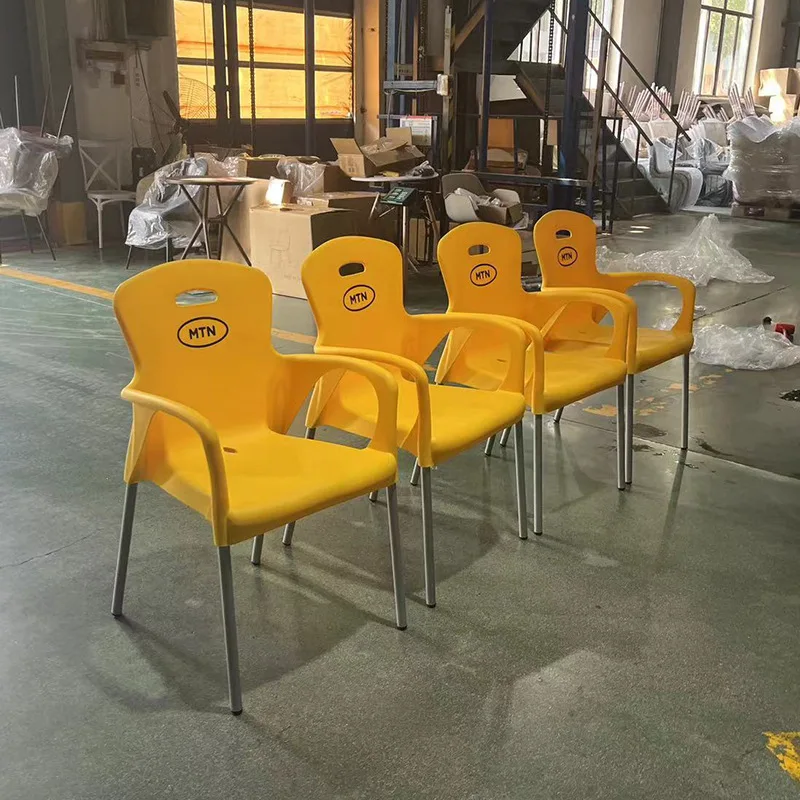 Outdoor PP Plastic Chair Adult Backrest Armrest Leisure Chair