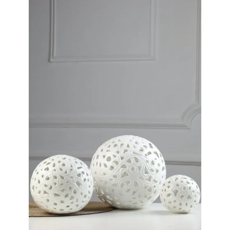 Ceramic Hollow Ball Round Shape Hollow Pattern Retro Ceramic Handicraft Ornaments White Elephant Thailand Home Decoration