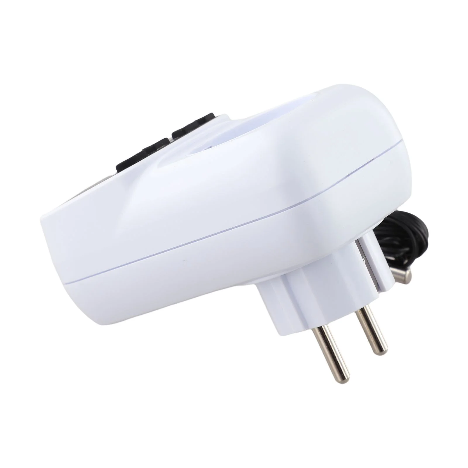 Temperature Controller Digital Socket with Sensitive Metal Sensor and Timer Settings for Accurate Temperature Management