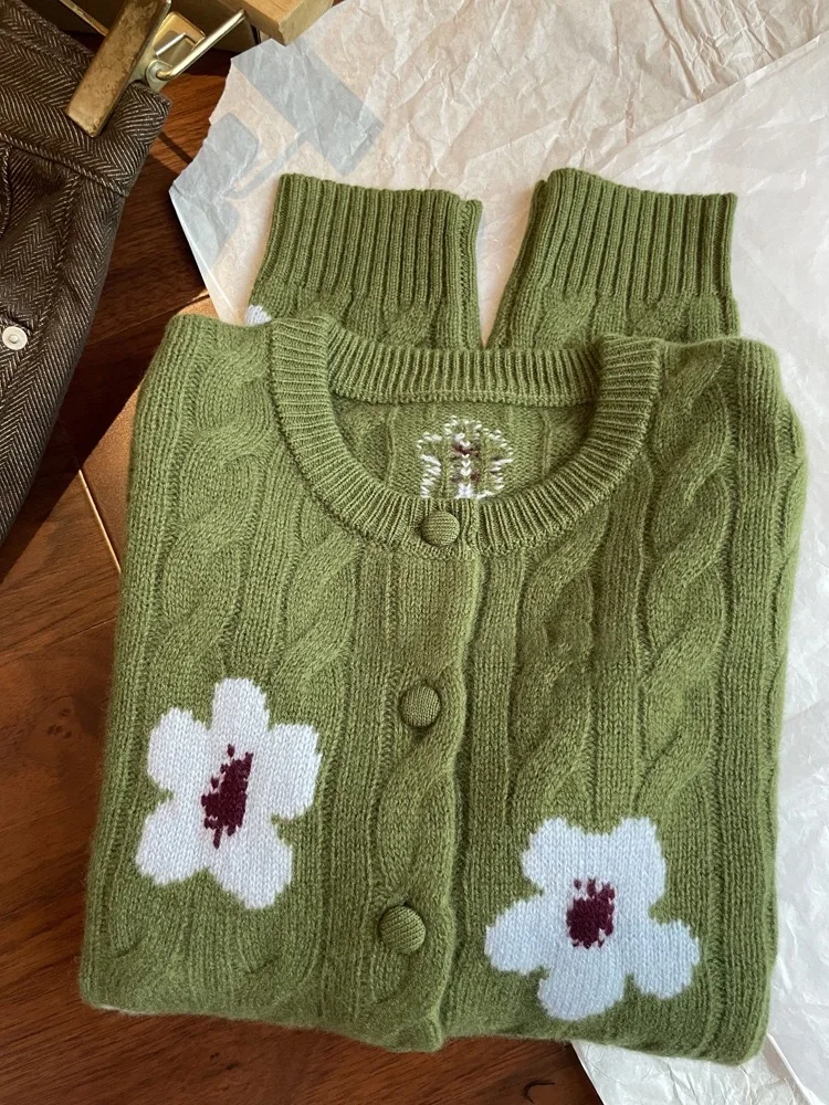 

Женский осенний модный кардиган свободного кроя с вышивкой цветов, из плотной шерстяной вязки, в французском стиле, с длинными рукавами