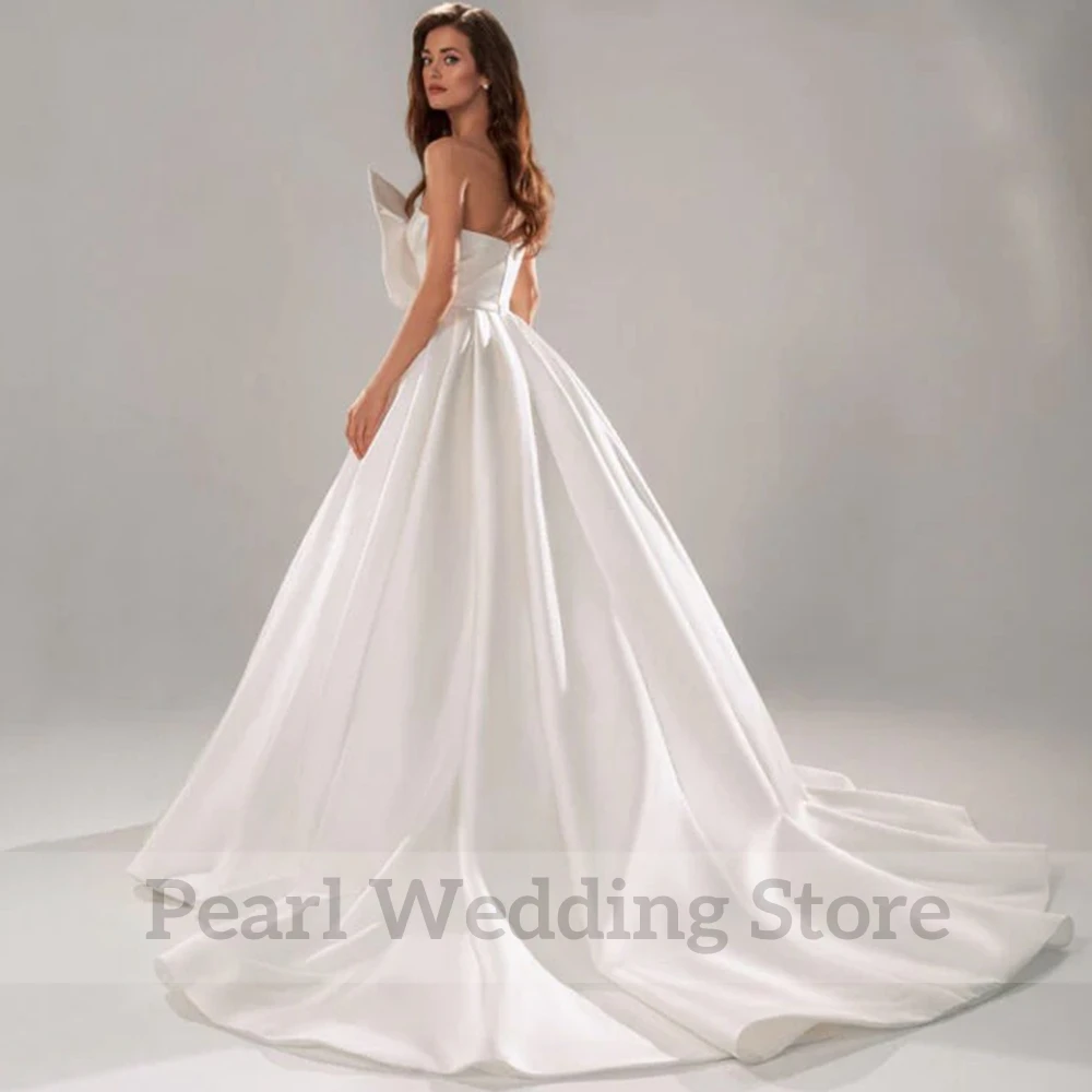 Chic Bow Strapless Wedding Dress Classic A-Line Floor Length Satin Bridal Backless with Sweep Train Sleeveless Civil Bride Gowns