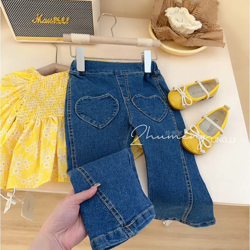 Set per bambini primaverili camicia floreale gialla con maniche a bolle per ragazza Top + Jeans 2 pezzi pantaloni in Denim per bambini