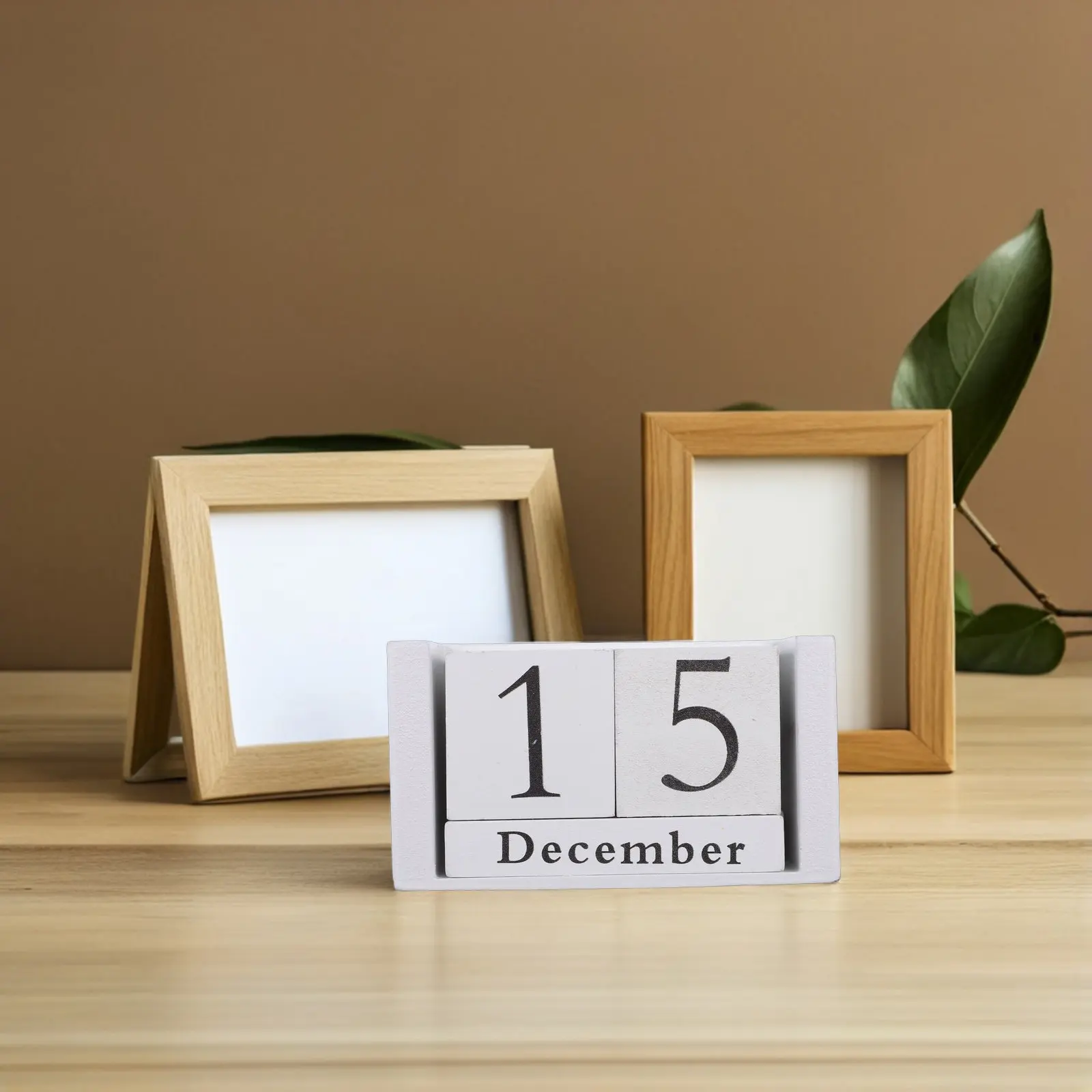 

Perpetual Desk Calendar Wood Block Vintage Design Compact Size Home Office Use Sophisticated Gift Idea Block Calendar Desk