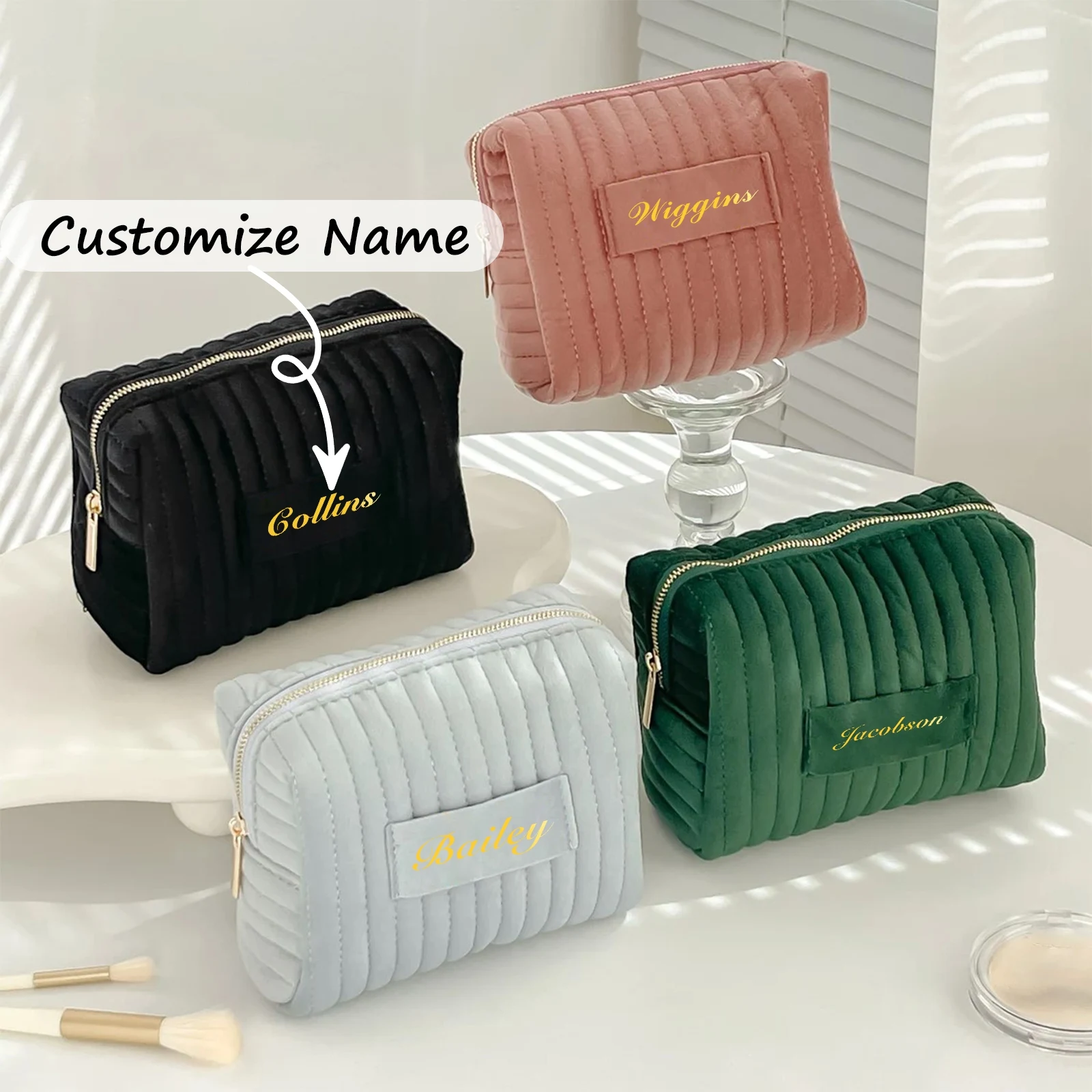 

1pcs Personalized Customized Name Makeup Bag, Bridesmaid Gift, Velvet Makeup Bag, Travel Toilet Bag, Makeup Bag, Wedding Gift