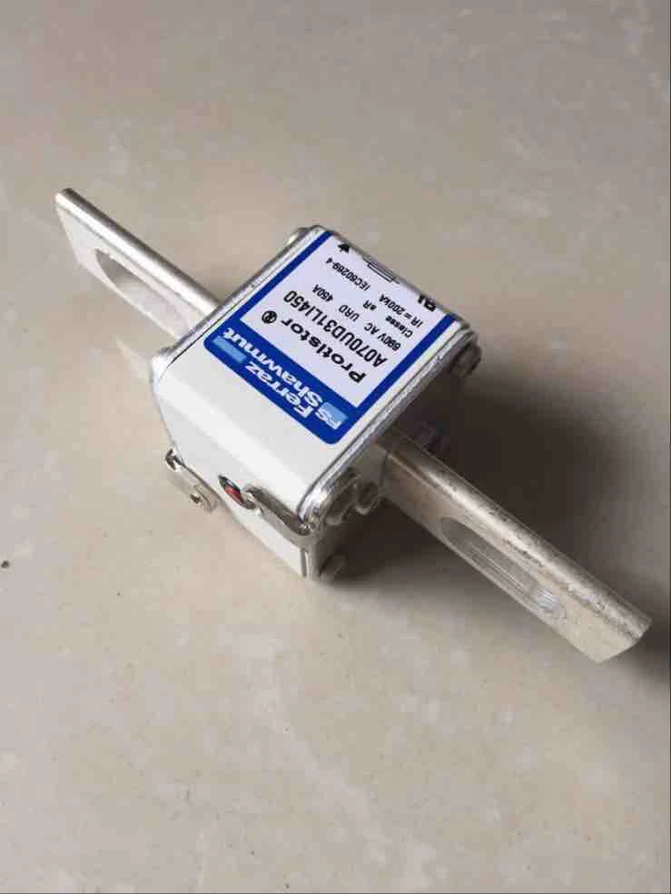 Ferraz Shawmut A060UD32LI1250 600VAC URD 1250A C301072 / A055UD32LI1400 D301073 aR Fuses