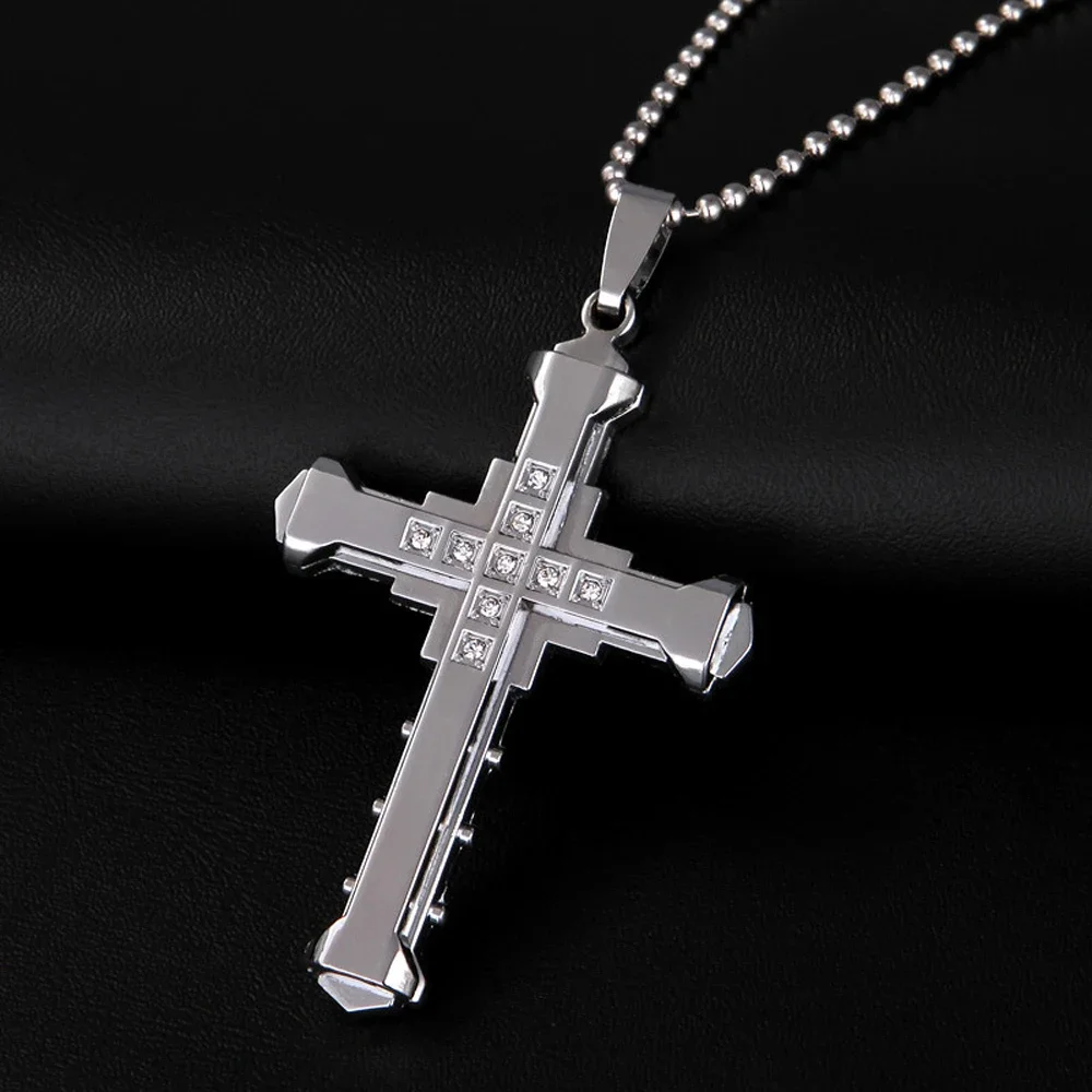 2024 New Male Crystal Jesus Gold/Black/Blue Color Zirconia Cross Pendant Necklace Stainless Steel Jewelry_maomaolike.com