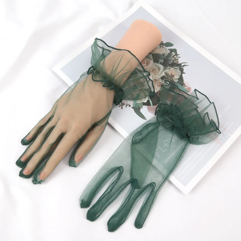 Retro Women Short Tulle Gloves Elastic Transparent Sunscreen Gauze Lace Gloves Elegant Full Finger Bridal Wedding Mesh Mittens