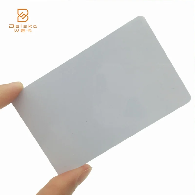 100pcs a lot Cr80 Credit Card Size 0.76MM Thickness White Thermal Transfer Printable 30mil Blank Plastic PVC Card