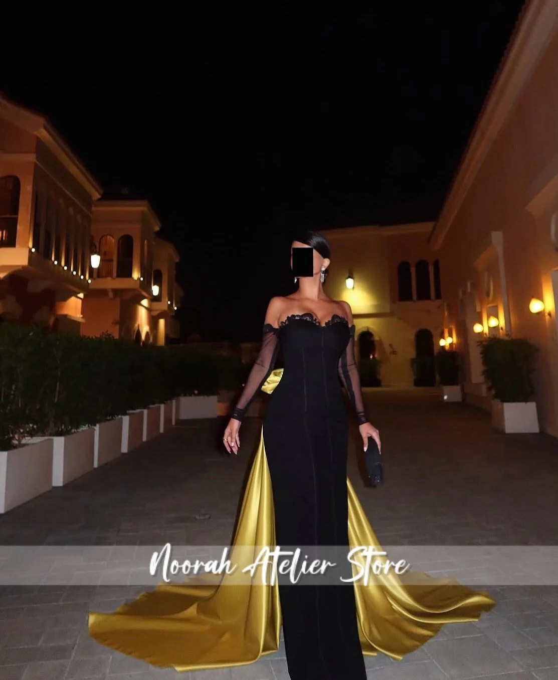 فساتين سهرة فاخرة أنيقة باللون الأسود في المملكة العربية السعودية 2025 فستان زفاف ذهبي بقطار ذهبي فستان حفلة موسيقية مخصص
