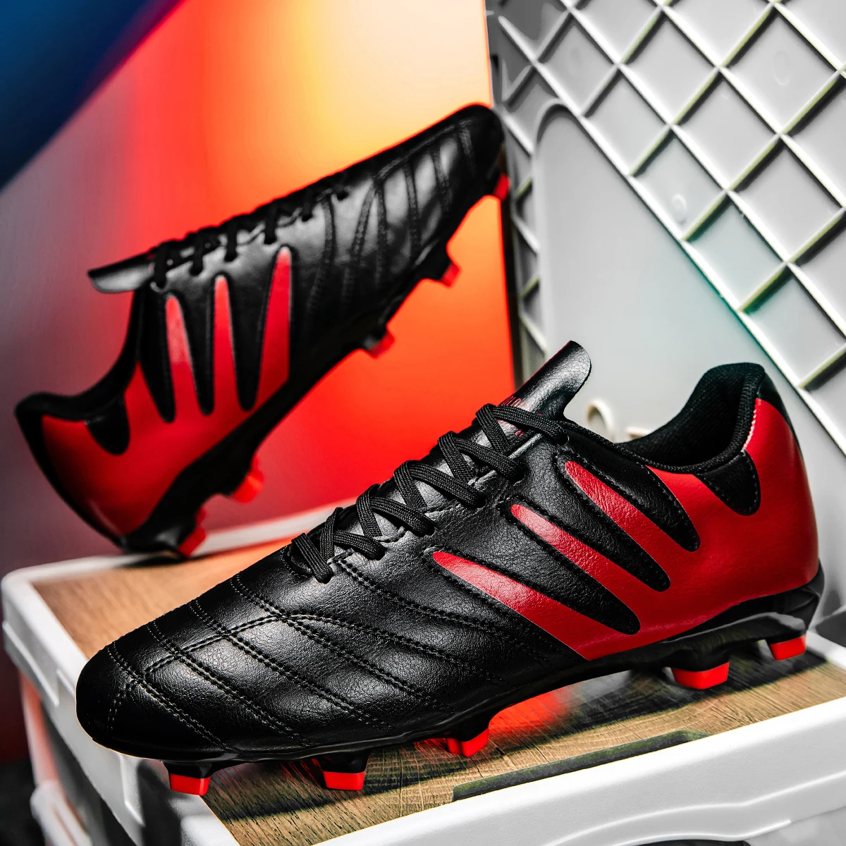 

New men's competition training boots, anti-slip AG cleats, football boots, breathable adult football shoes, couple outdoor profe