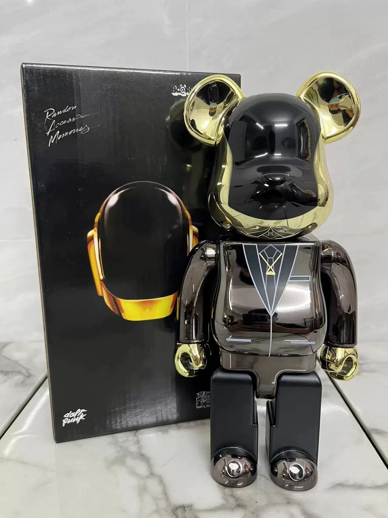 Bearbrick 400% Daft Punk Statues Sculptures Decoration Bear Ornament Tide Play Joint Rotating Doll Doll 28cm Statue Model Decor