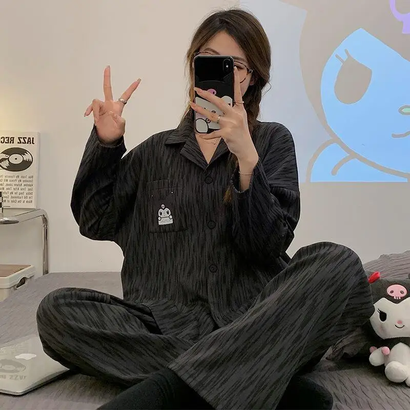 

Sanrio Kuromi женский пижамный комплект, новинка весны и осени, милая студенческая домашняя одежда с длинными рукавами для общежития, уличная одежда для сна, домашняя одежда
