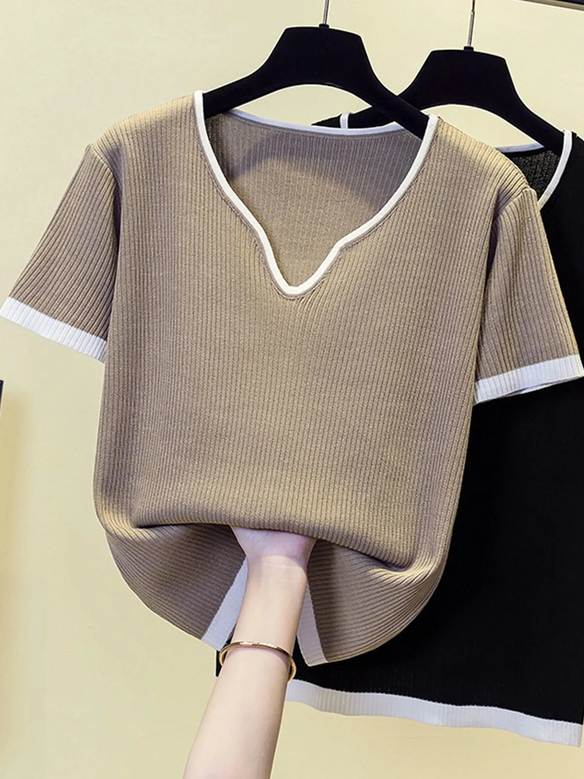 

Свободная футболка V-Ne ort Sve больших размеров, летняя модная корейская футболка с прикрытием, свободная повседневная одежда для женщин