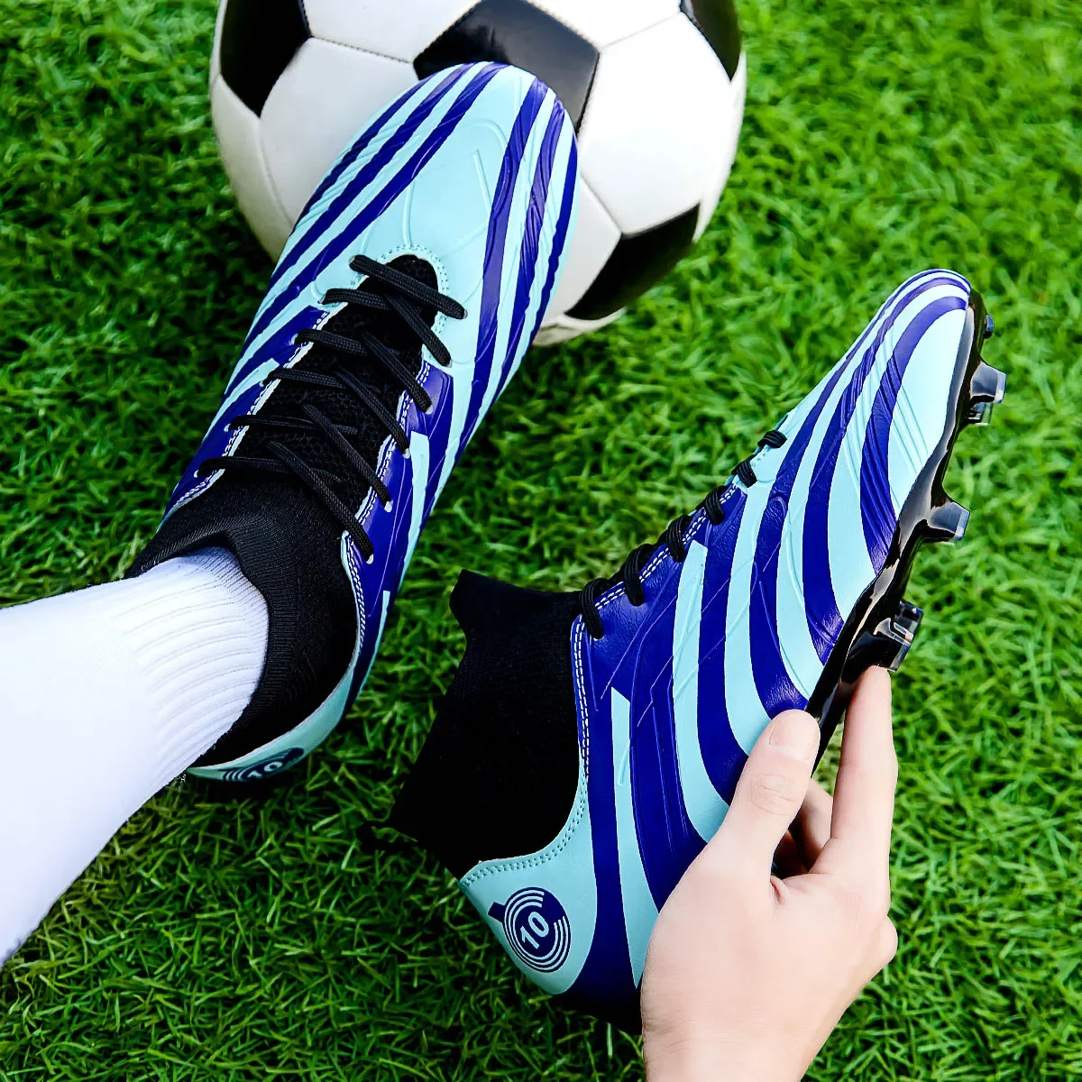 

Мужские удобные футбольные ботинки для тренировок в помещении