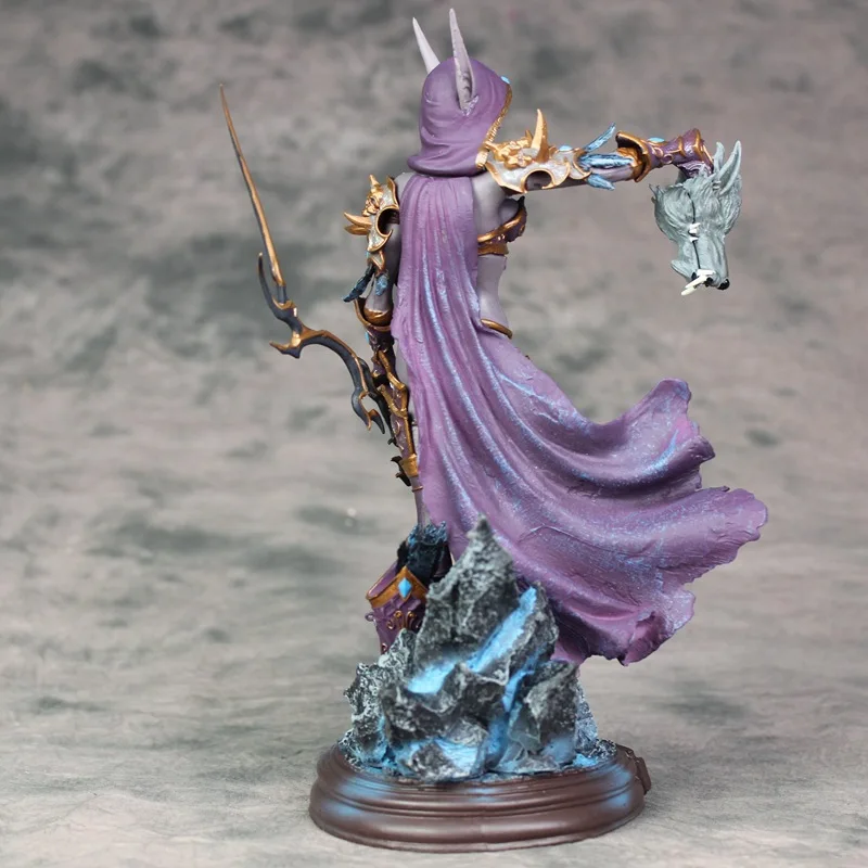 Sylvanas Windrunner World Of Warcraft Action Figures La regina dei morti Collezione di modelli fatti a mano Ornamenti Regali per bambini Giocattoli