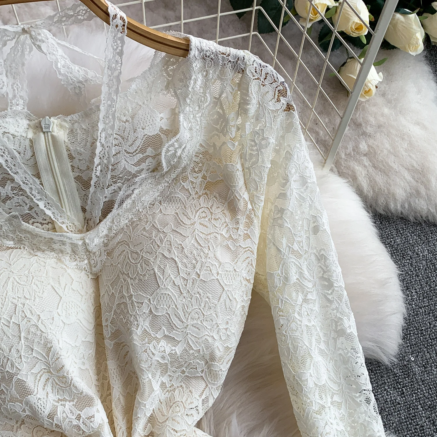 فستان أنيق عتيق بأكمام طويلة ورقبة على شكل حرف v من الدانتيل فستان صيفي بوهو على الموضة الكورية الجنية ملابس نسائية