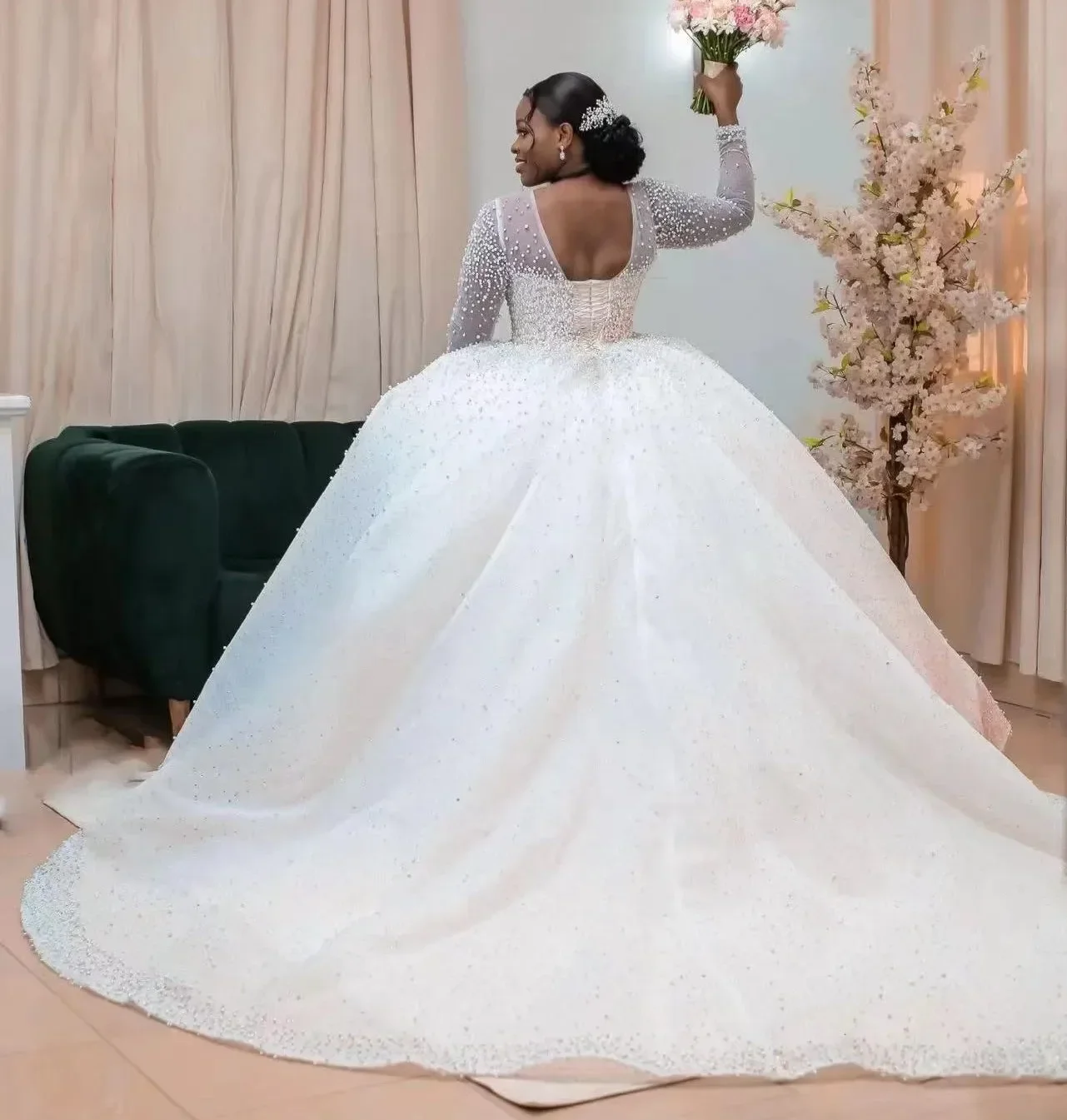Customized African Puffy Wedding Dress O-Neck Long Sleeves Crystal Beads Appliqued Lace Women Bridal Gowns Court Train New Desig