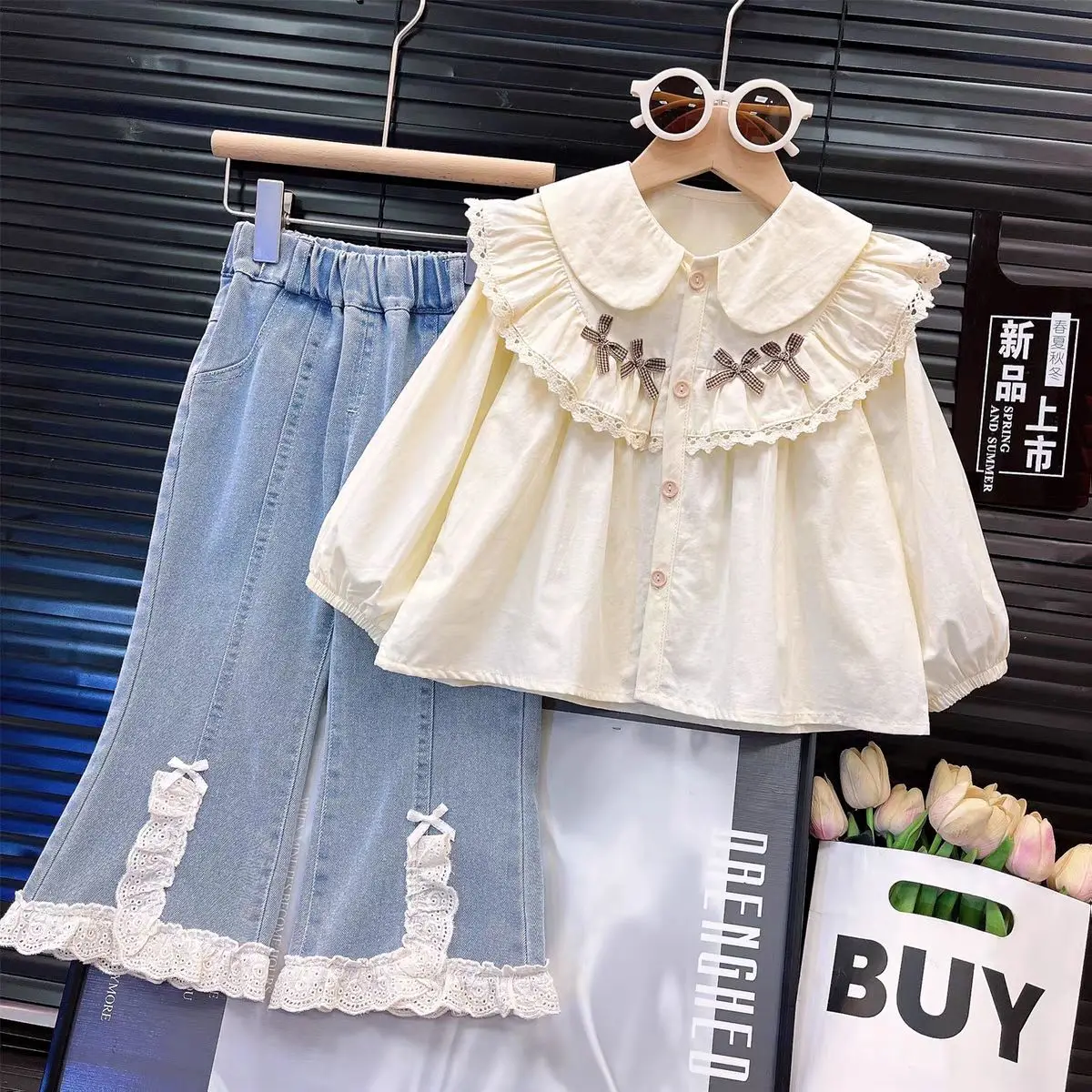 Girls' Set 2026 Spring and Autumn Children's Clothing Cute Bow Lace Shirt Lace Splicing Jeans Two Piece Set