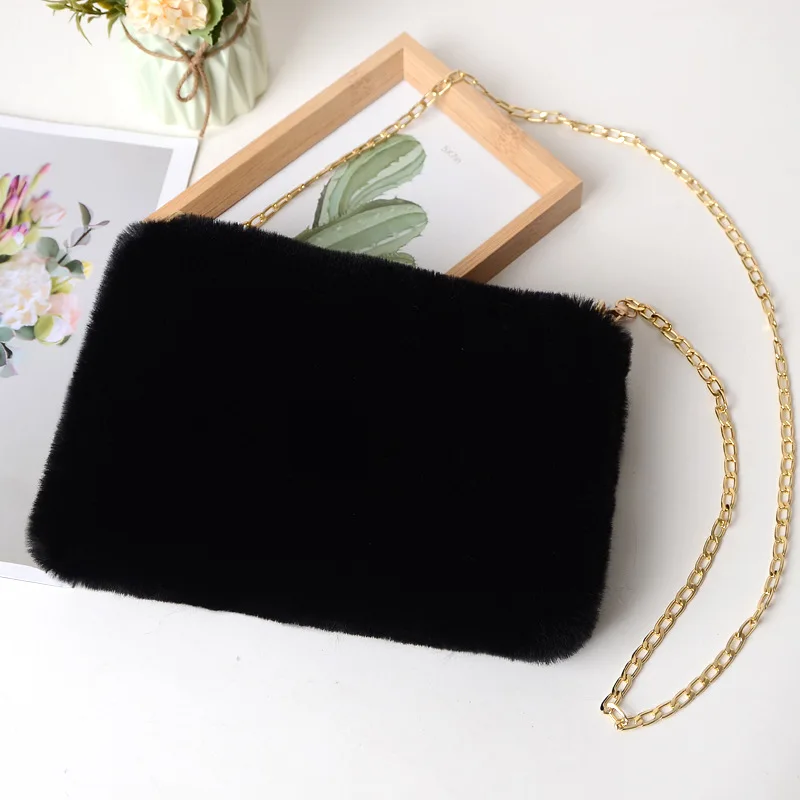 

2023 Faux Fur Winter Women Shoulder Crossbody Bag Fashion Square Shaped Bag Female Chain Winter Warm Messenger Bag Plush Handbag