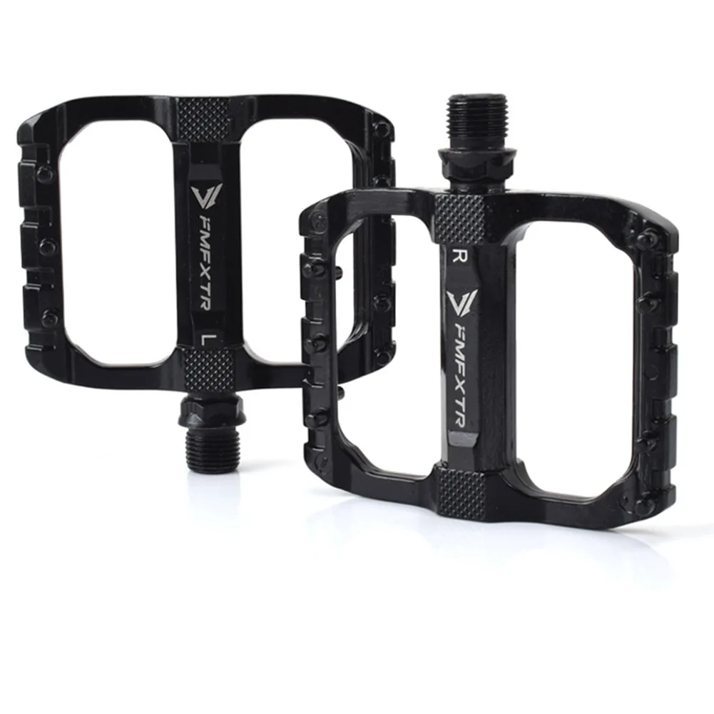 1 Pair Spike Type Anti-slip Bicycle Pedal Road MTB Bike Double DU Bearing Pedals Lightweight Widened Tread Cycling Pedal L + R