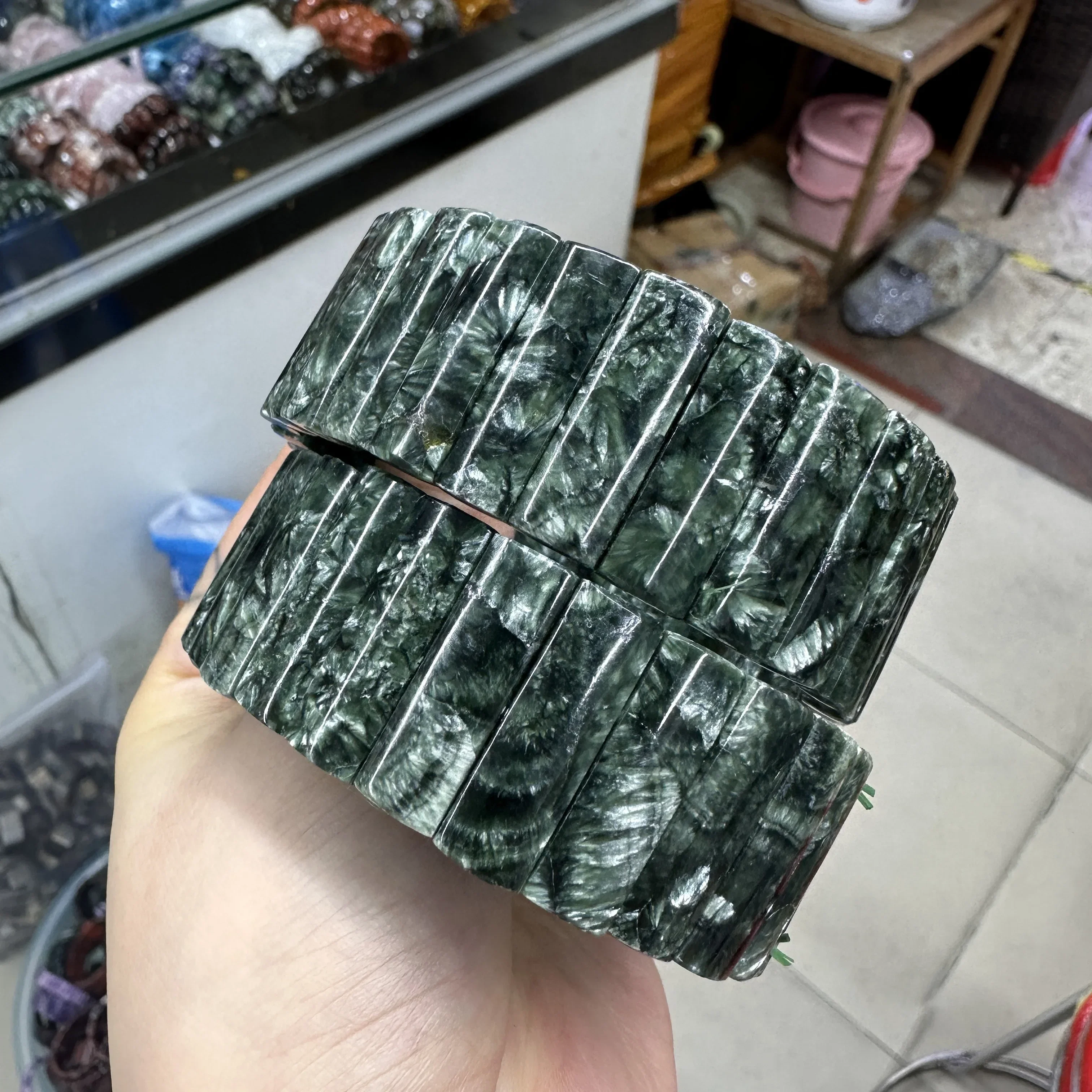 세련된 우아한 천연 원석 러시안 세라피나이트 (클리노클로르) 비즈 팔찌, 웨딩 파티 패션, 럭셔리 크리스마스 선물