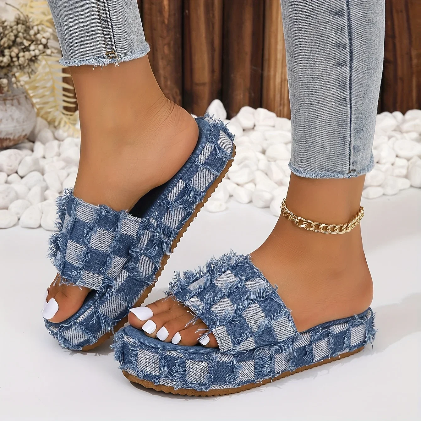 Women Denim Checkered Slide Sandals Raw Trim Open Toe Platform Shoes Casual Outdoor Slide Shoes