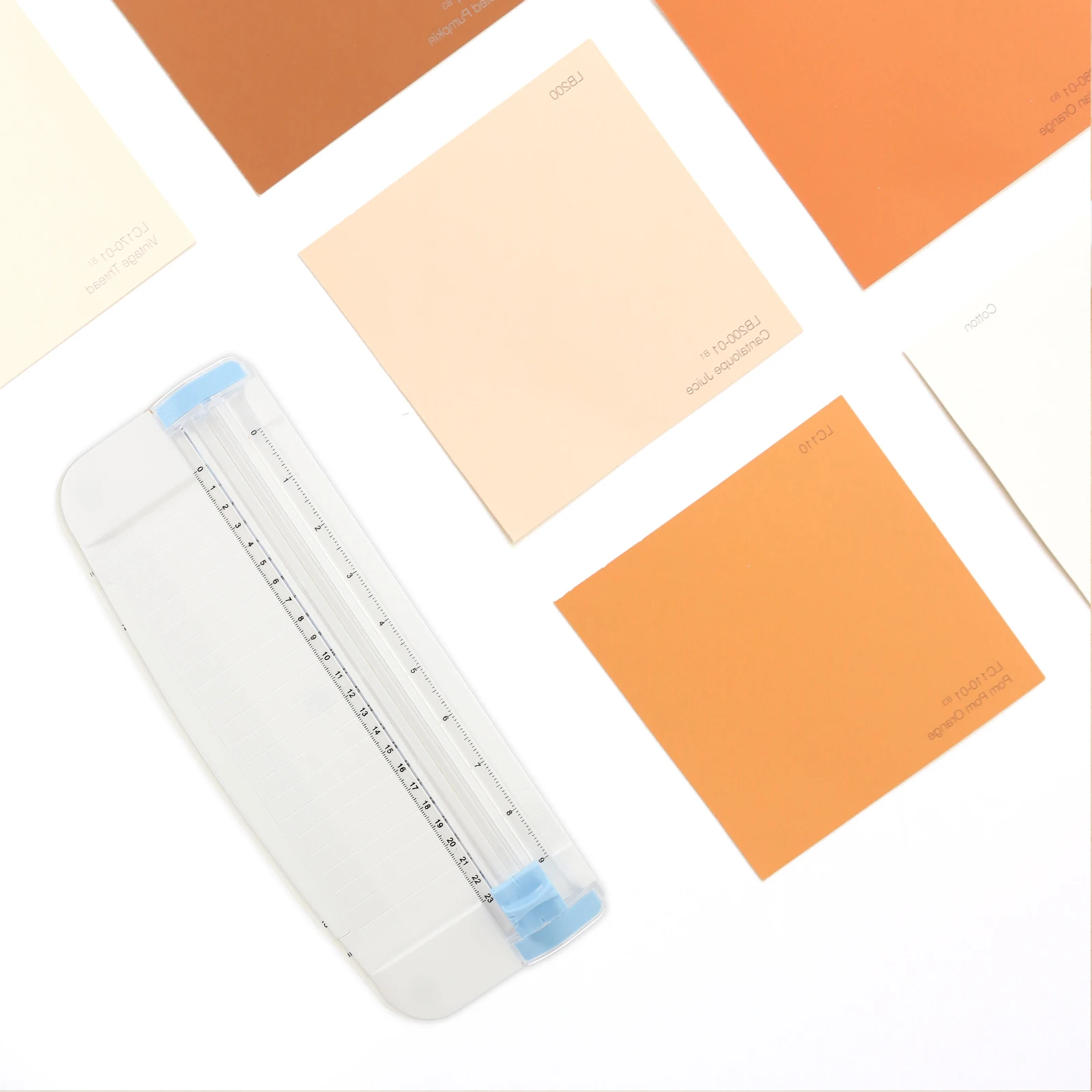 

Portable Mini Paper Blue Lightweight ABS Metal Craft Tool for Home Office Scrapbooking Photos Cutting Board Trimmer