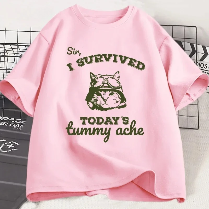 Eu sobreviviu a barriga de hoje, dor na barriga, falta da camiseta, gato engraçado, gatinho, estampa, camiseta feminina, roupas de grife, camiseta gráfica y2k