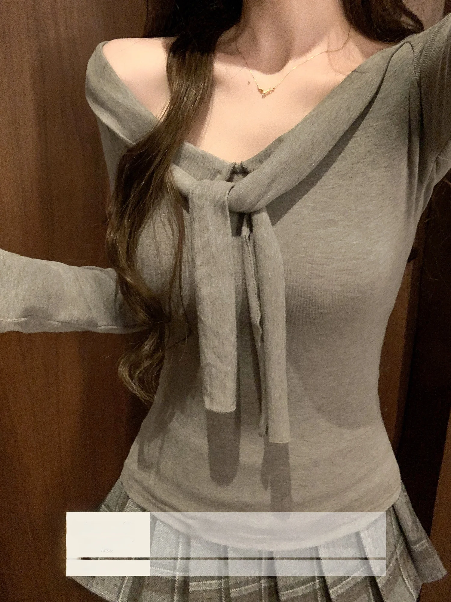 

Новинка: Женский топ NAYA CHAN с одним открытым плечом, длинным рукавом и бантом, повседневный, дышащий, облегающий.