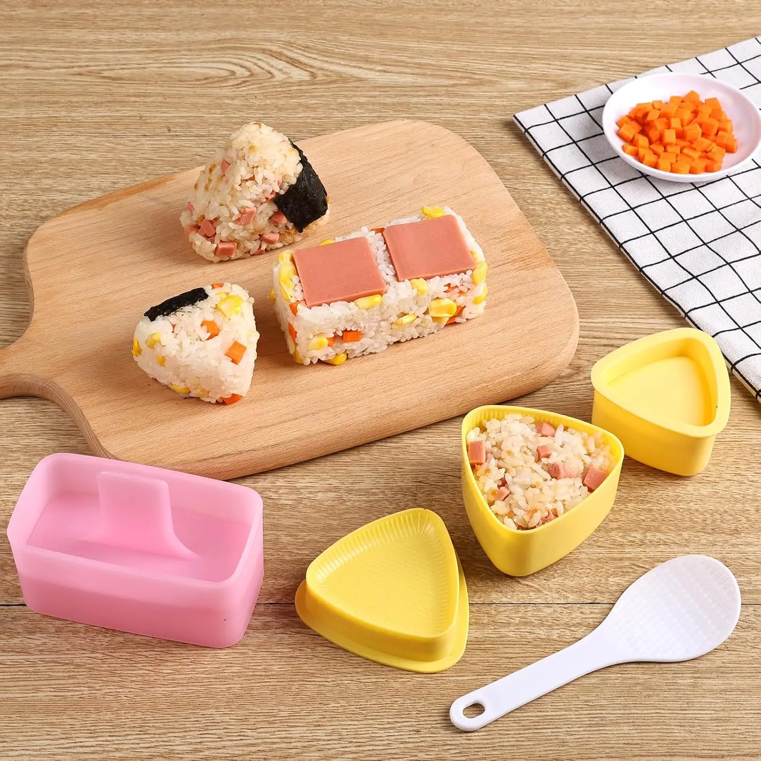 

3 Pack Onigiri Sushi Maker Mold kit， Classic Triangle Rice Musubi Press Mold for Kid Lunch Bento, Home DIY