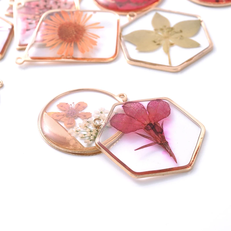 4Pcs Transparent Foil Pressed Handmade Dried Flower Drop Gel Petal Plant Specimen Charms Pendant for Jewelry Making