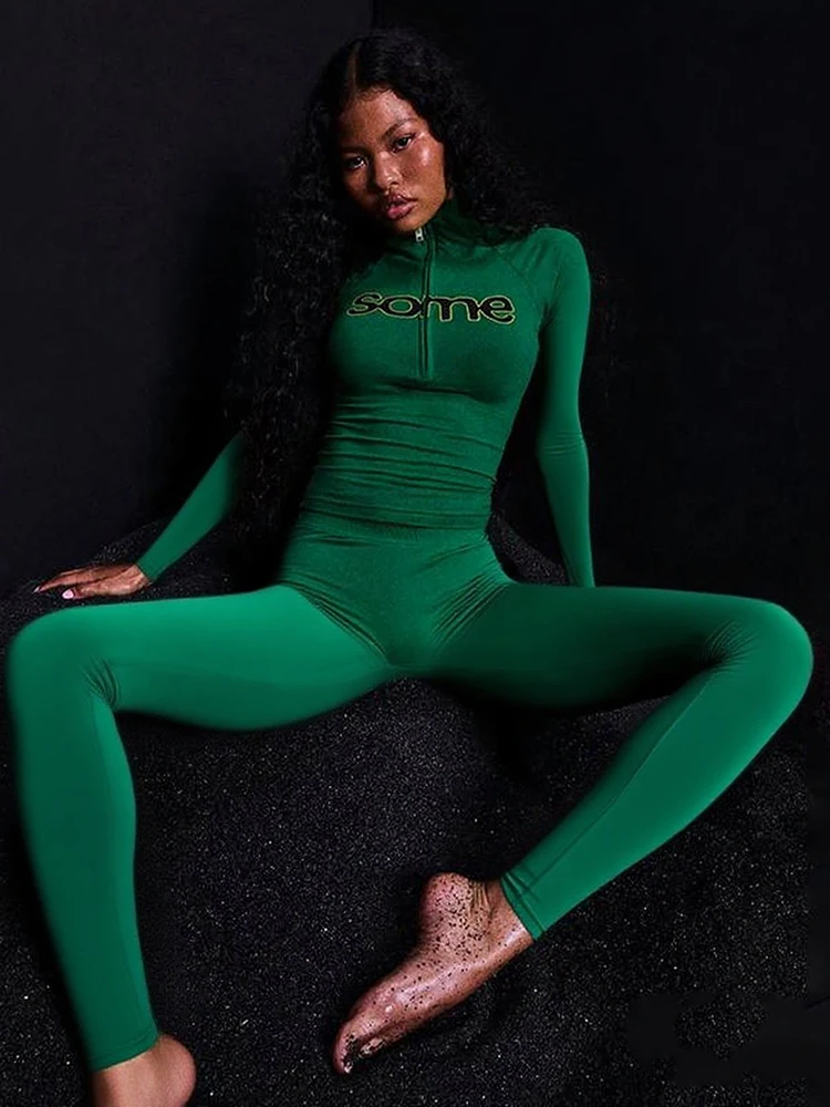 

Cutenew одинаковый комплект из 2 предметов с буквенным принтом, женские модные спортивные укороченные майки на молнии + брюки с высокой талией, женские повседневные базовые спортивные костюмы