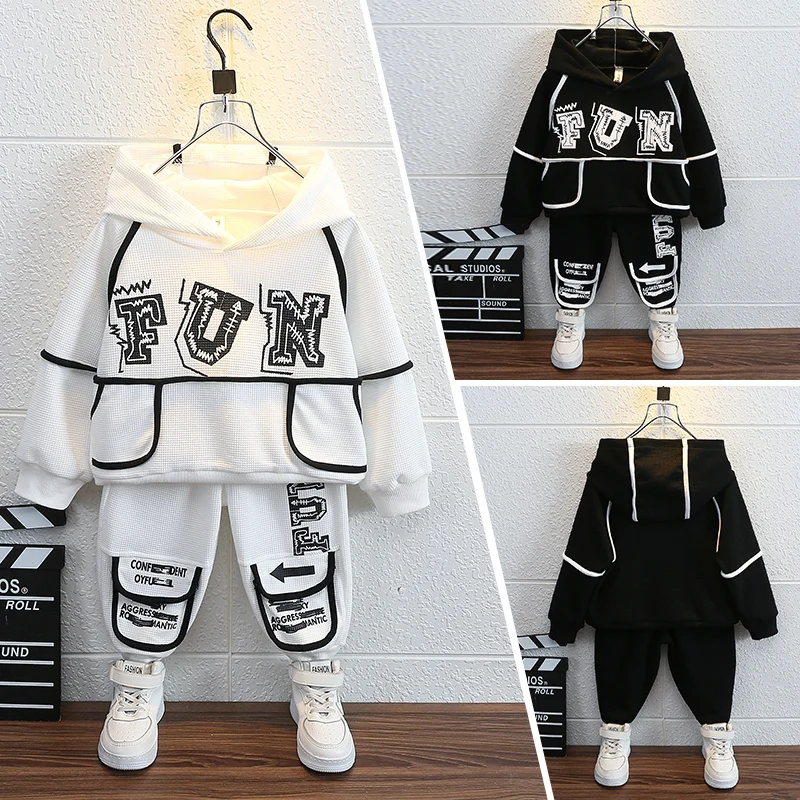 

2024 New Baby Boys Clothes Kids Toddlers Casual Hoodies Suits Letter Sweatshirt Pants Cartoon Striped Tracksuit Hip Hop Boy Sets