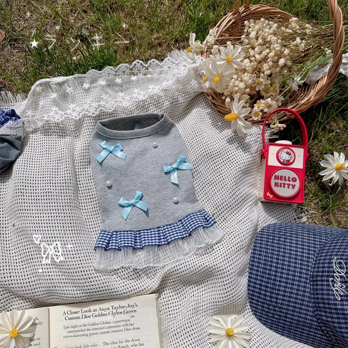 

Soft & Comfortable Cotton Patchwork Lace Pet Dress, Pearl Bow Decoration, Spring Blue Plaid Splicing Classic Dress for Cats Dog