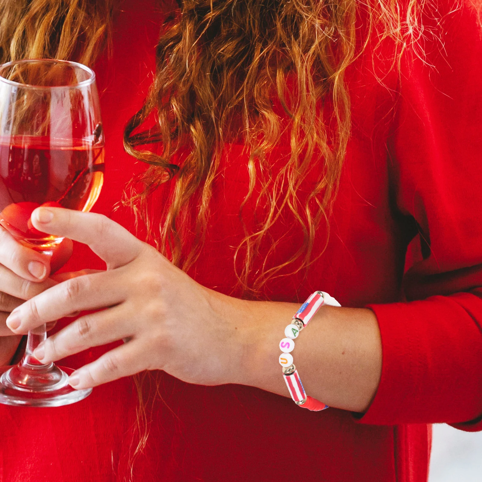 

5pcs Flag Bracelet Stackable Polymer Clay Charm Bracelets Red White Blue USA Patriotic Jewelry Set Independence Day Gifts