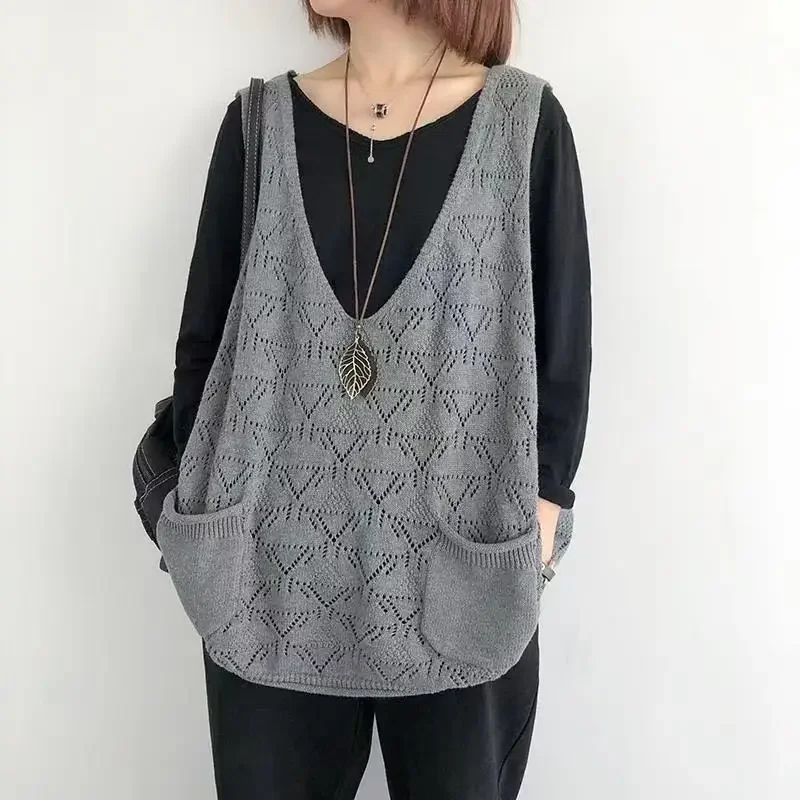 Hooded Knitted Vest for Women in Spring and Autumn Retro Loose Oversized V-neck All-match Outerwear Vest Camisole Shoulder