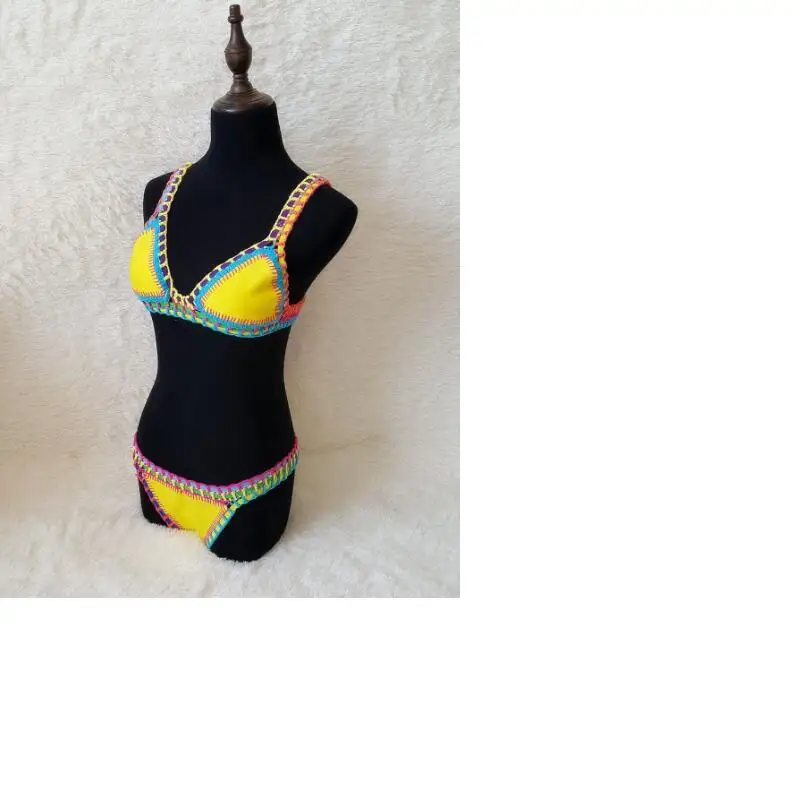 Atacado nova moda feminina sexy malha biquíni verão férias beachwear artesanal crochê malha banho biquíni terno tamanho s m l