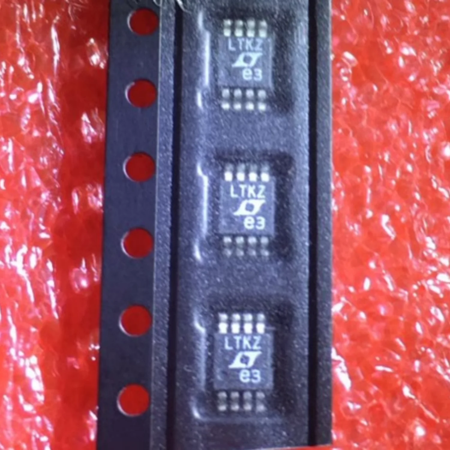1~10pcs/lot LTC1726 LTC1726EMS8-2.5 -5 LTKZ LTLA MSOP8 100% Brand New Original