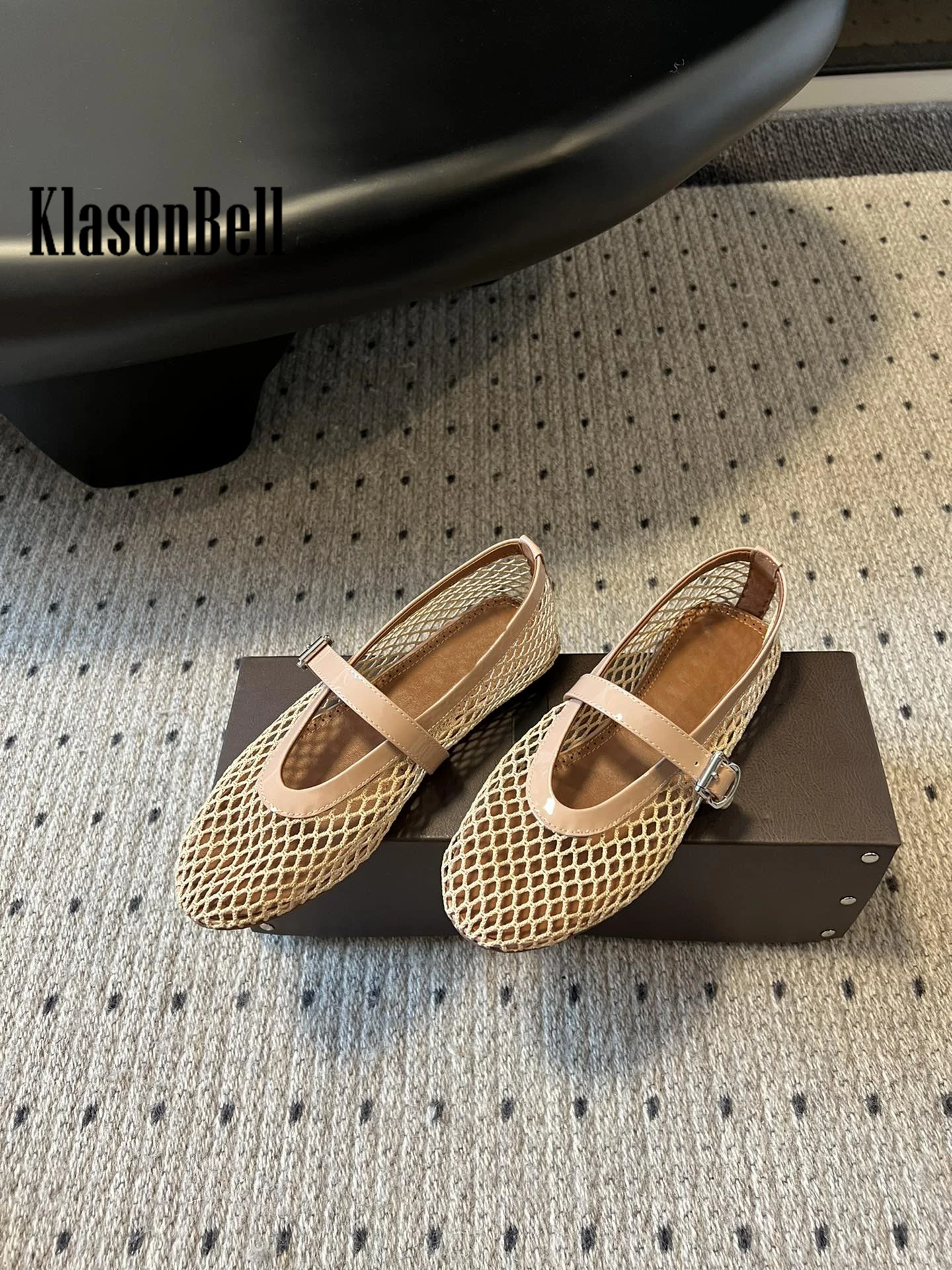 3.27 KlasonBell 2024 New Sheepskin Spliced Mesh Buckle Strap Pumps Women Hollow Out Breathable Ballet Flats Shoes