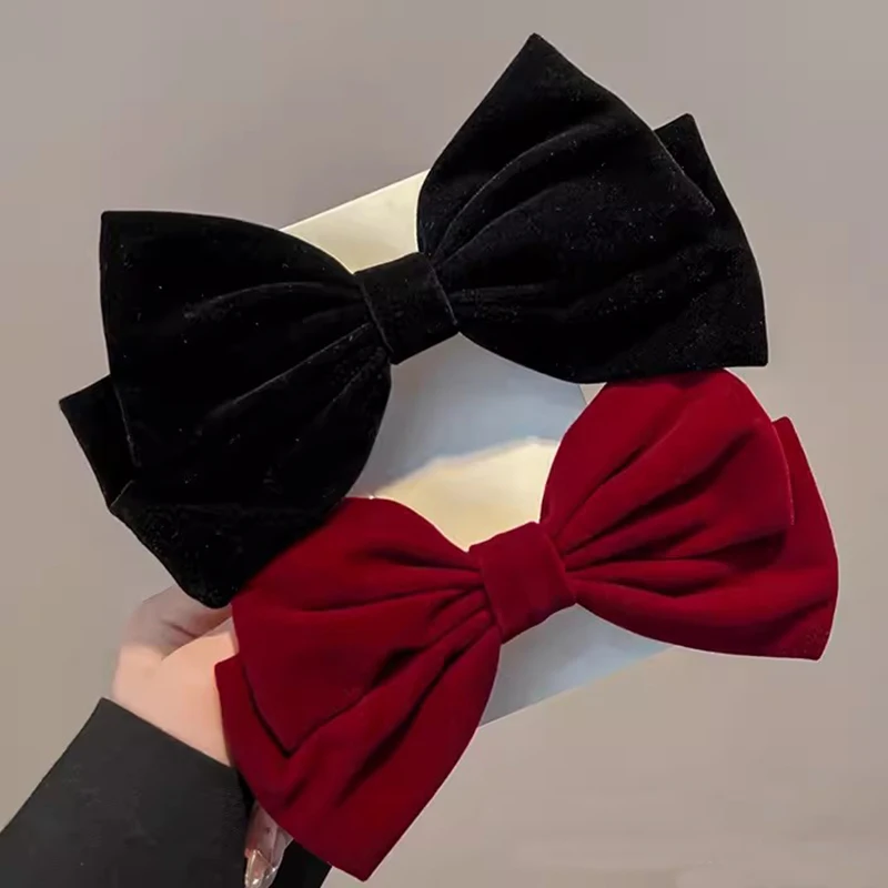 2023 Black Velvet Bow Hair Pins Elegant Fabric Red Roses Hair Clips for Women Fashion Ponytail Ring Barrette Heawear Accessories