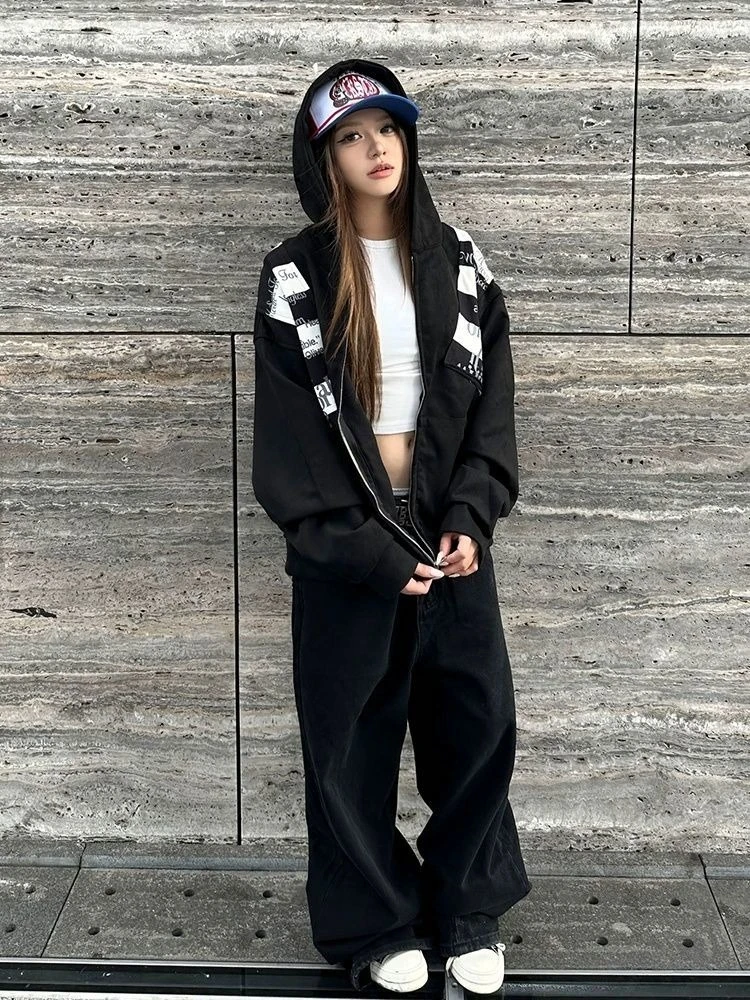 Chaqueta con capucha de manga larga Retro americana Y2k para mujer, abrigo informal Punk con estampado de letras de retales, ropa de calle ajustada con cremallera, otoño 2025