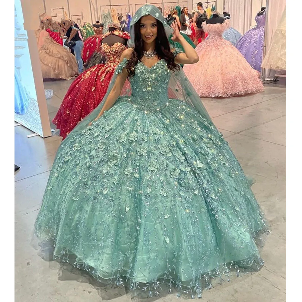 Verde menta Quinceanera dolce 16 abiti con mantello 3D Applique floreale con spalle scoperte Lace-up Prom bestie de quinceasenera 2023