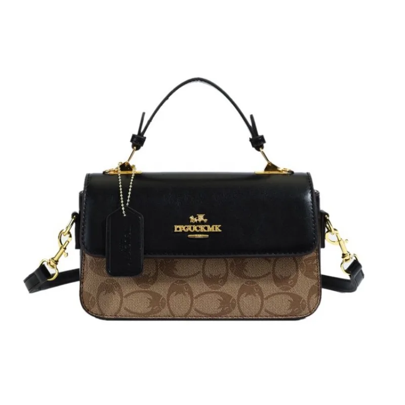 

Women's Adjustable Crossbody Bag Customizable Length For Comfortable And Personalized Wear