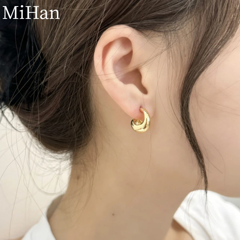 Mihan Fashion Jewelry European and American Design Simply Metal Earrings For Women Party Gifts 2024 Trend New Accessories