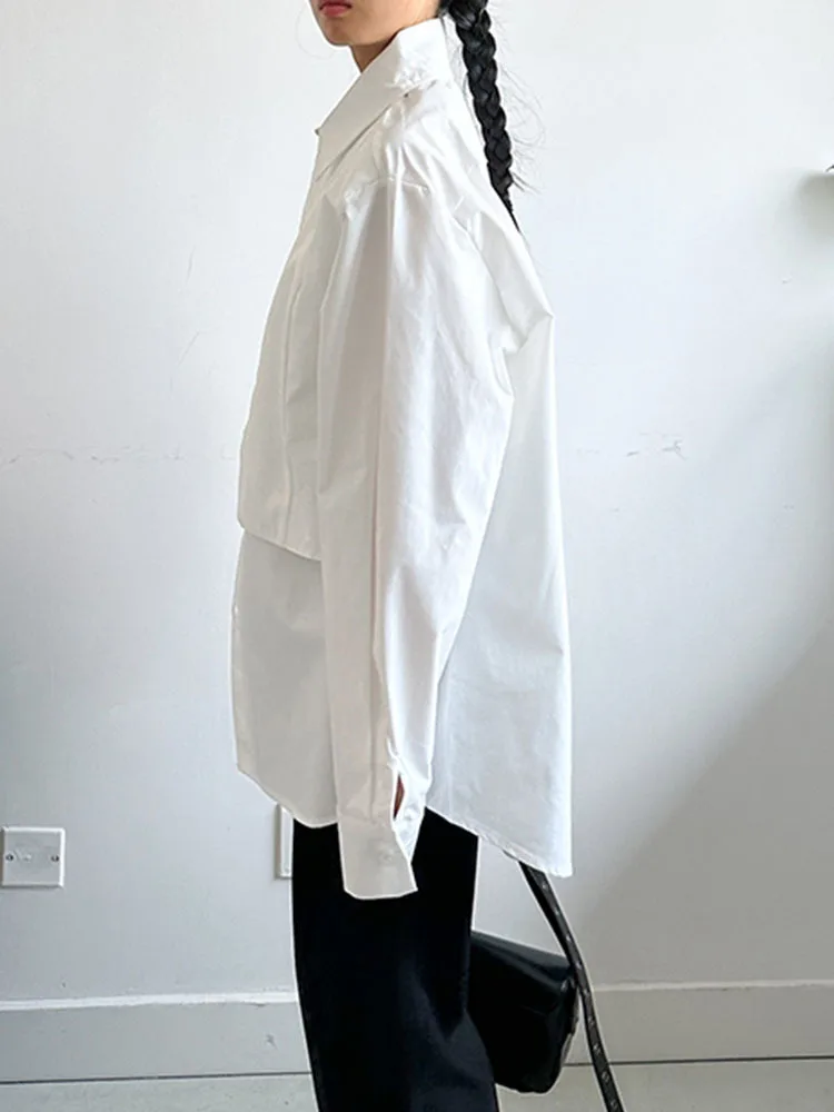 [EAM] Women White Pleated Irregular Big Size Casual Blouse New Lapel Long Sleeve Shirt Fashion Tide Spring Autumn 2024 1DH6894