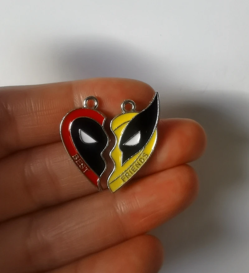 10 Pcs 5 pairs cartoon Deadpool & Wolverine Pendants Charms  Jewelry Making For keychians Pendants Necklaces DIY Accessories