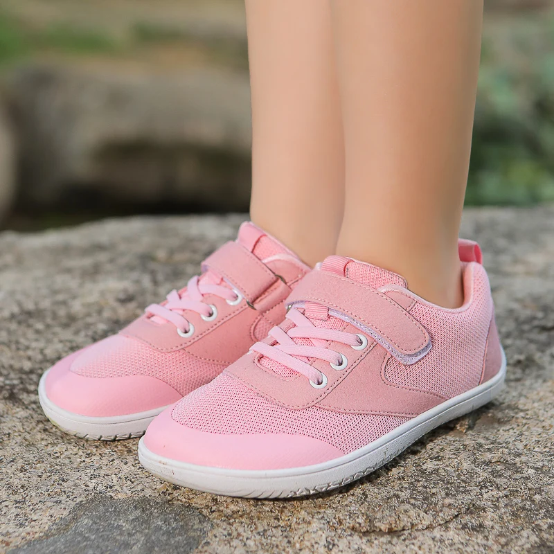 Scarpe a piedi nudi larghe per bambini piccoli/grandi Scarpe da ginnastica naturalmente minimaliste per ragazzi/ragazze Sneaker larga atletica leggera e traspirante