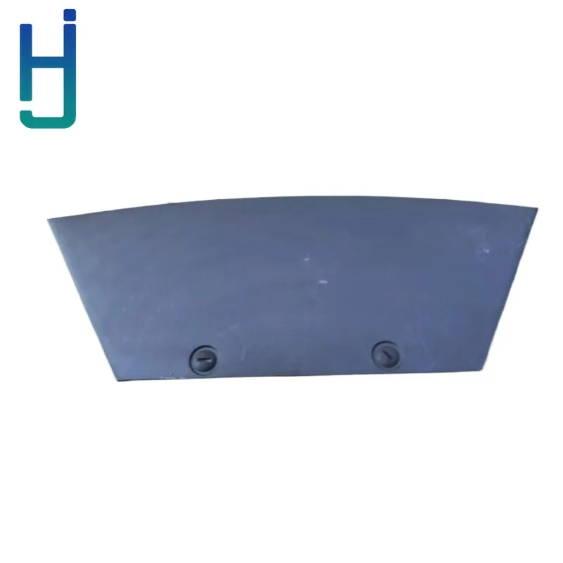 

1609584-00-А. Накладка на задний бампер с крюком прицепа используется TESLA MODEL X 2022-2024 гг.