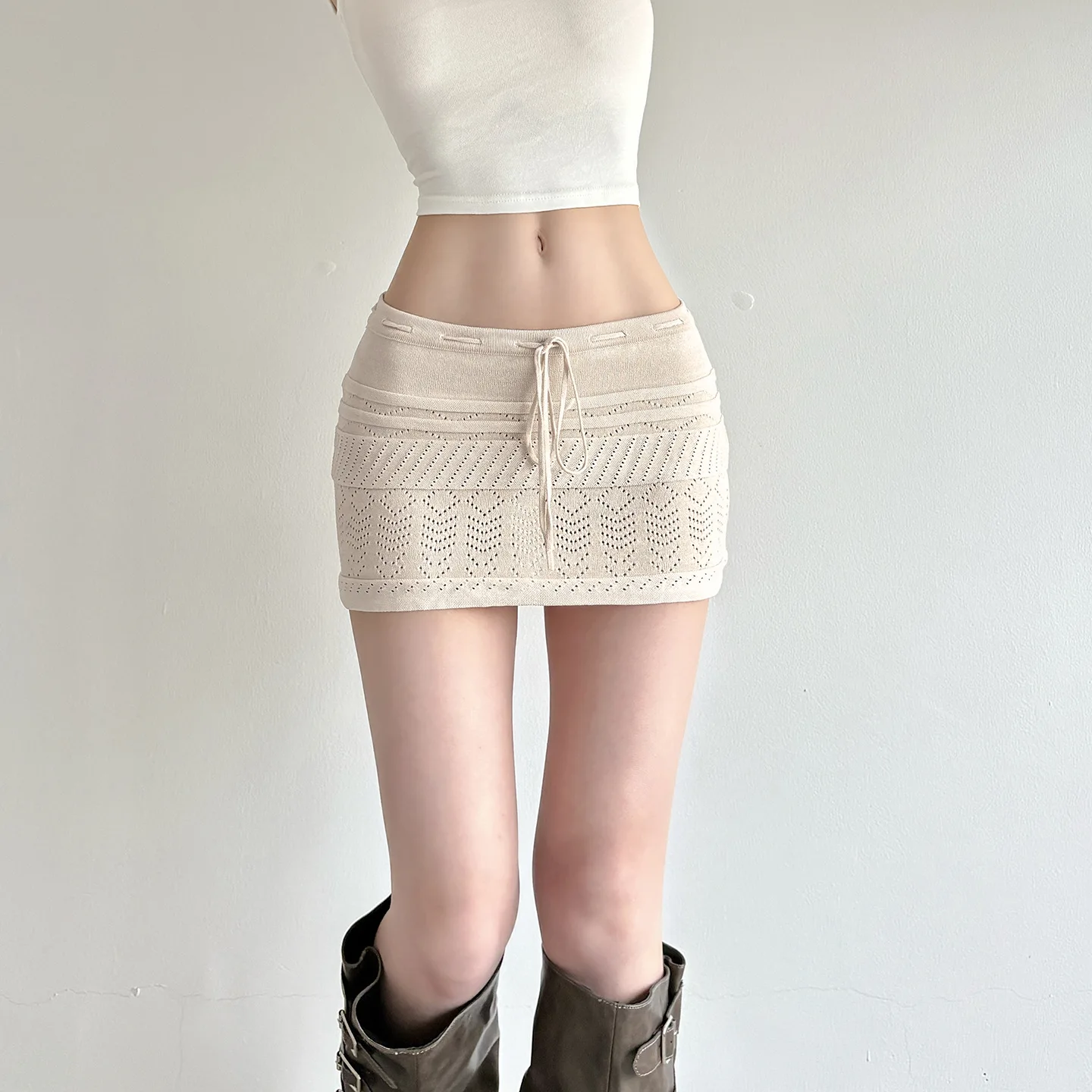 

SKMY New Sweet And Fresh Style Women Clothing Lace-Up Knitted Crochet Mini Skirts Slimming Solid Color Girls' Bag Hip Skirts